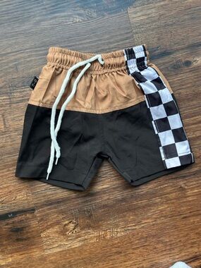 Scout Black & Tan Colorblock Checkered Shorts